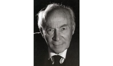 Muhsin Ertuğrul Kabri Başında Anılıyor