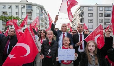 Gaziemir’de 23 Nisan coşkusu kortejle taçlandı