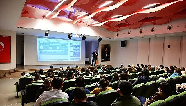 MABEM Öğretmenlerine ‘Kariyer Danışmanlığı’ Semineri