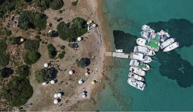 Çeşme’de unutulan Hıdırellez geleneği Yassıada’da yeniden yaşatıldı