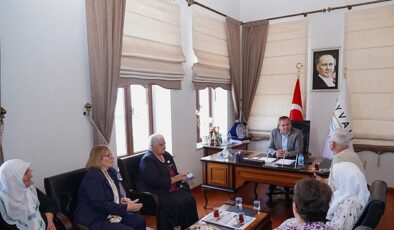 Srebrenitsa Anneleri Ayvalık’ta: “Acımızı unutmadık, unutturmayacağız”