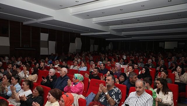 İnegöl Belediyesi Thm Korosundan Kulakların Pasını Silen Konser