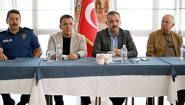 Kemer’de Mavi Akdeniz İnisiyatifi Toplantısı yapıldı
